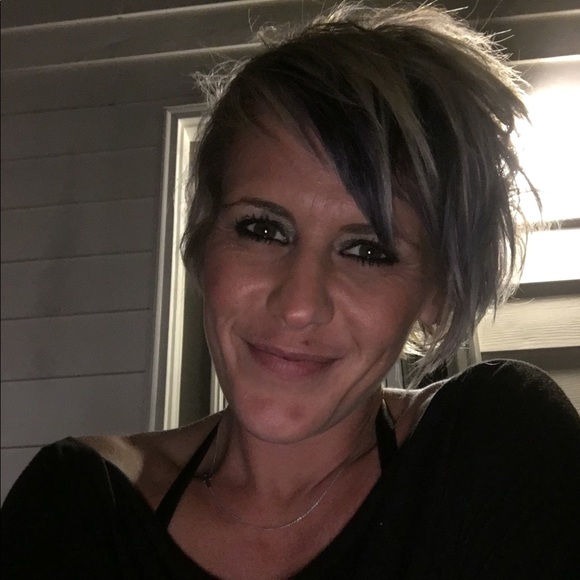 Meet your Posher, Heather - Picture 4 of 8